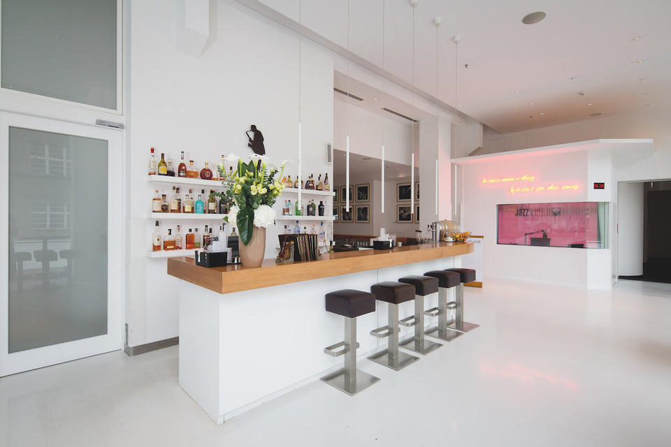Die Lounge im Ellington Hotel Berlin und Teil der DENTAL TEAMDAYS Lokalität